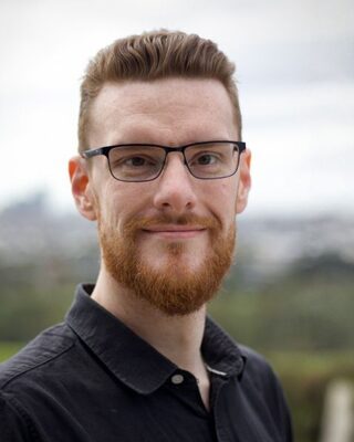 Andy Wells headshot